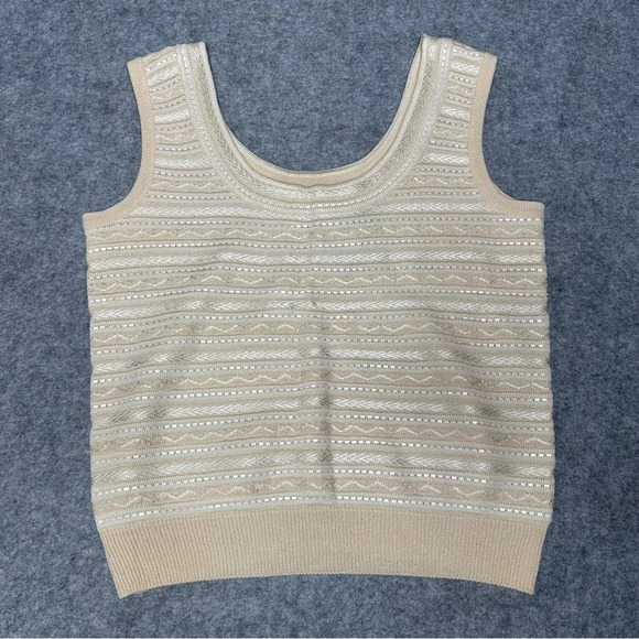 St. John Evening 3pc Ivory Paillette Skirt Suit. Sz: 6/10 - Picture 9 of 14